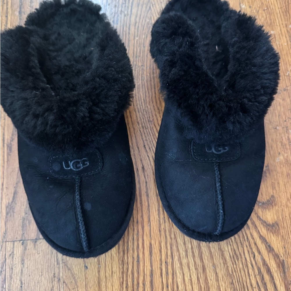 UGG black slippers